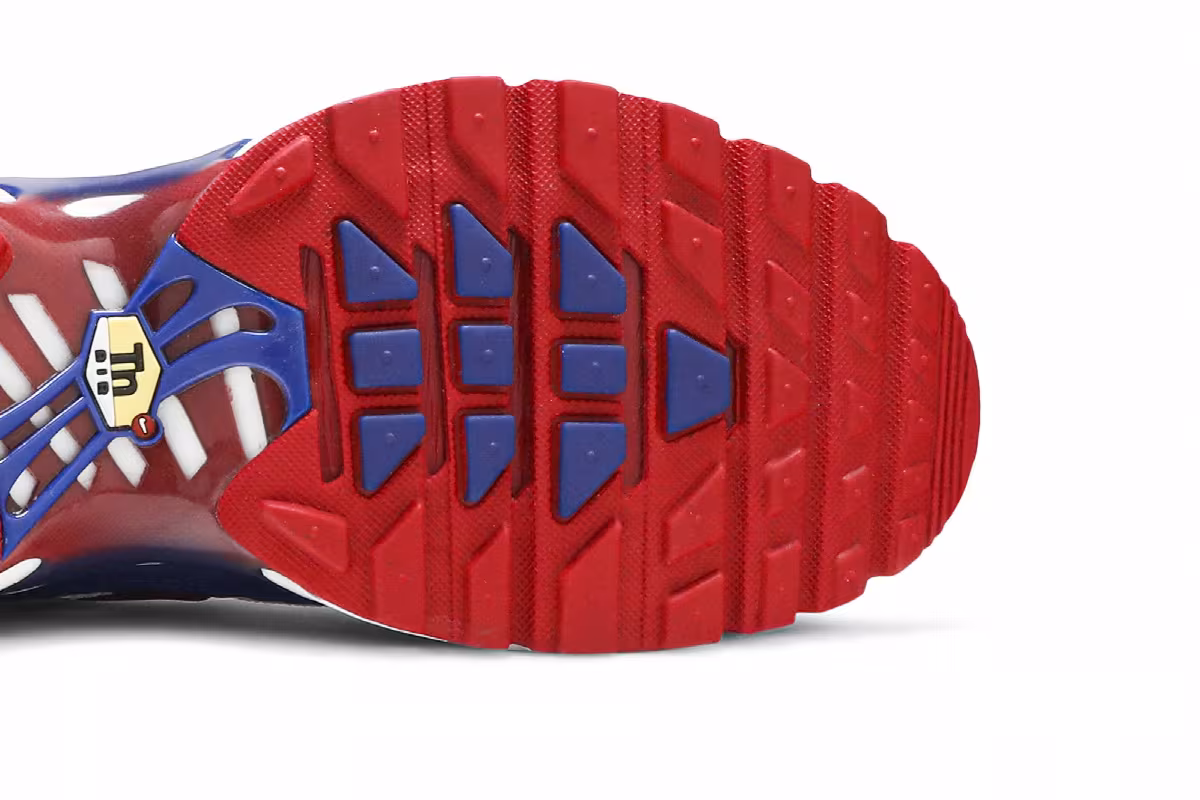 Nike Air Max Plus Red White Blue, view 6