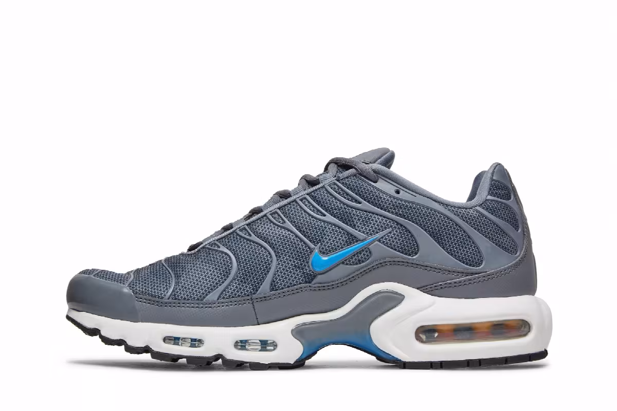 Nike Air Max Plus SE TN, view 4