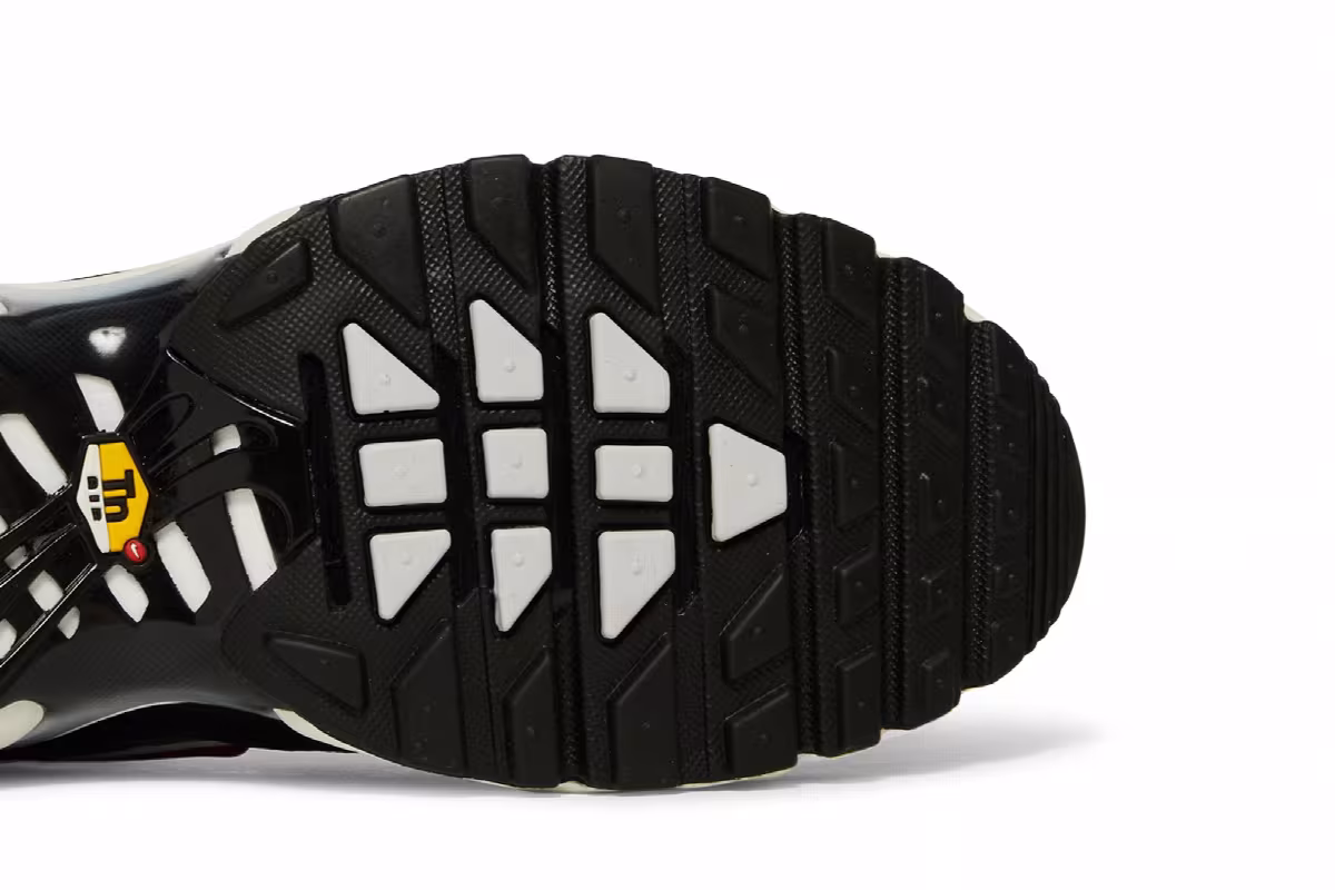 Nike Air Max Plus Anthracite Hasta, view 6