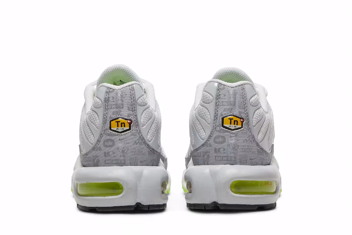 Nike Air Max Plus Reflective Logo, view 7