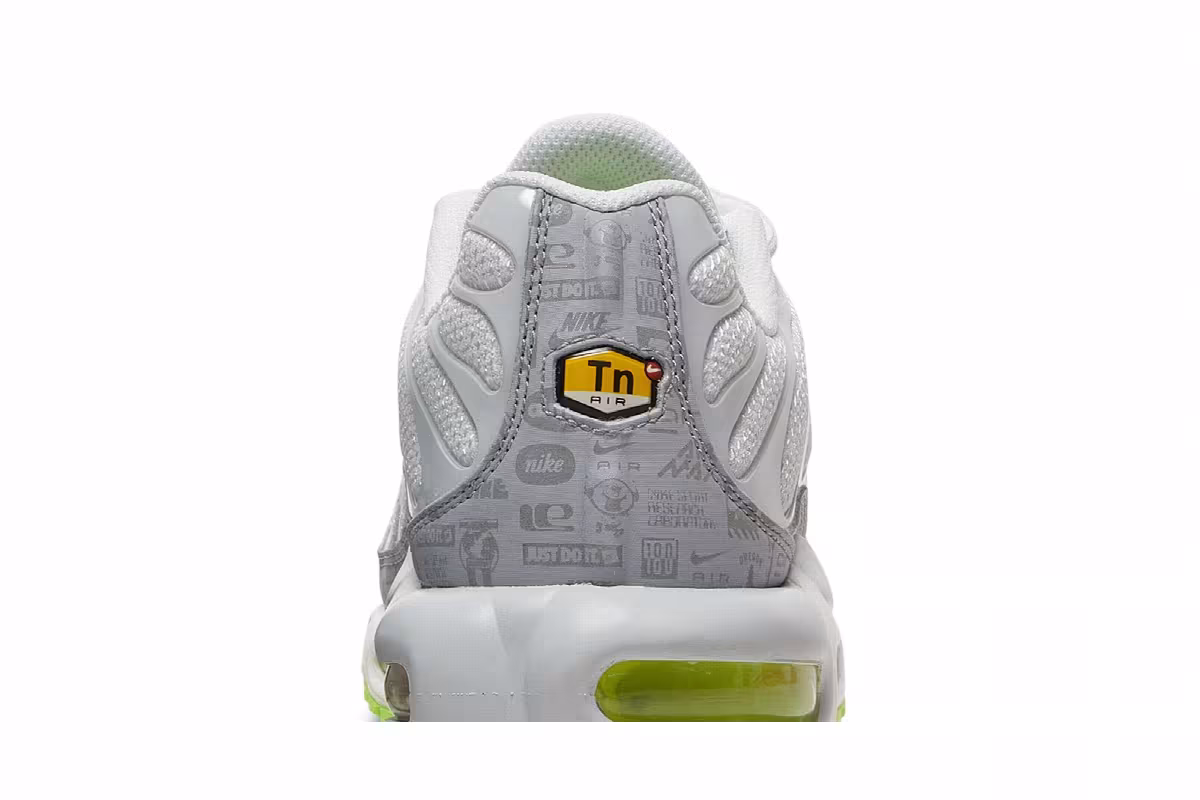 Nike Air Max Plus Reflective Logo, view 8