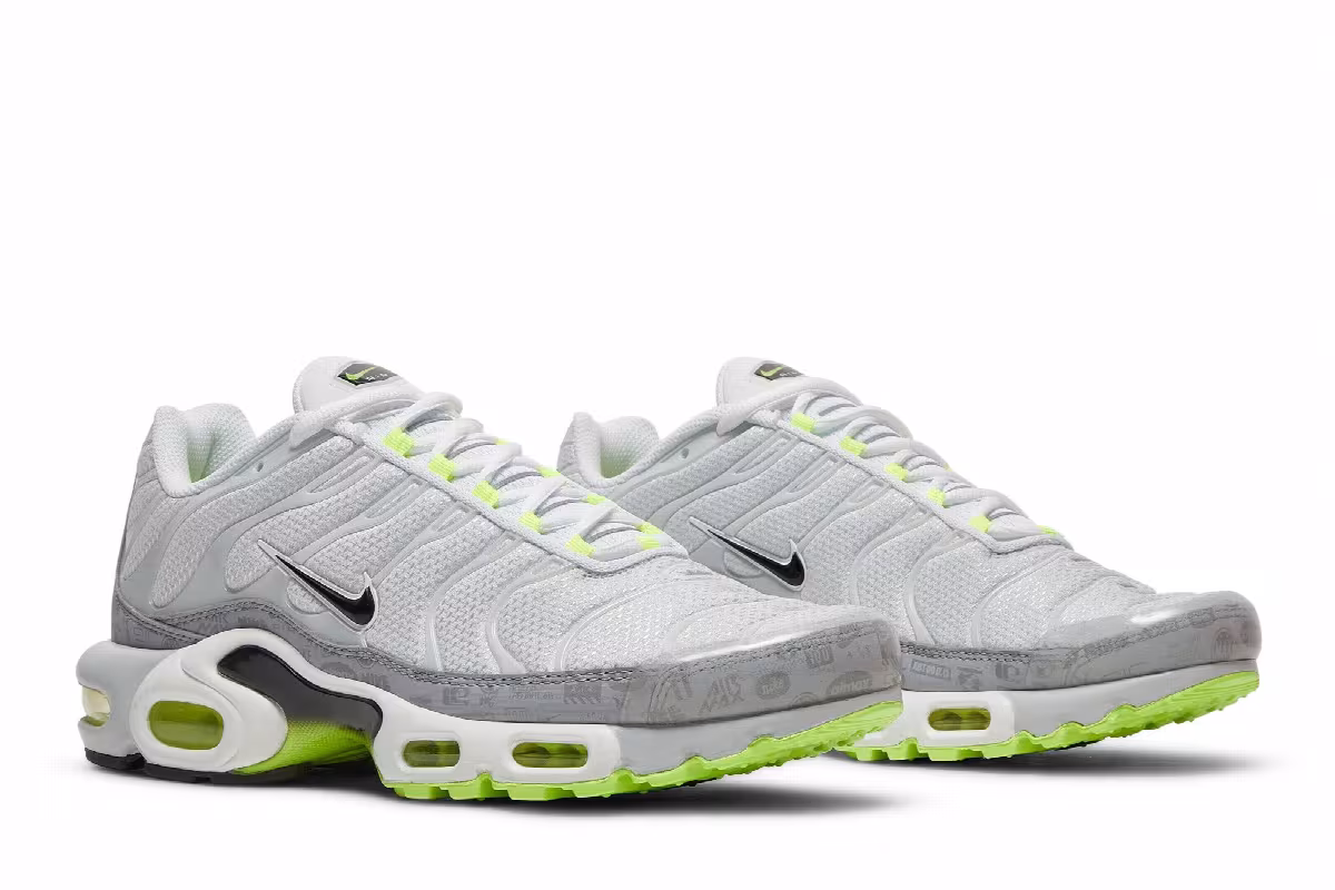 Nike Air Max Plus Reflective Logo, view 9