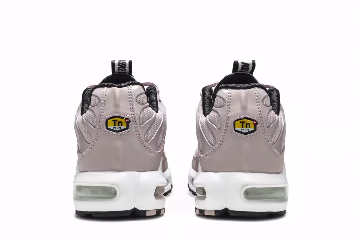 Nike Air Max Plus TN SE Taped, view 7