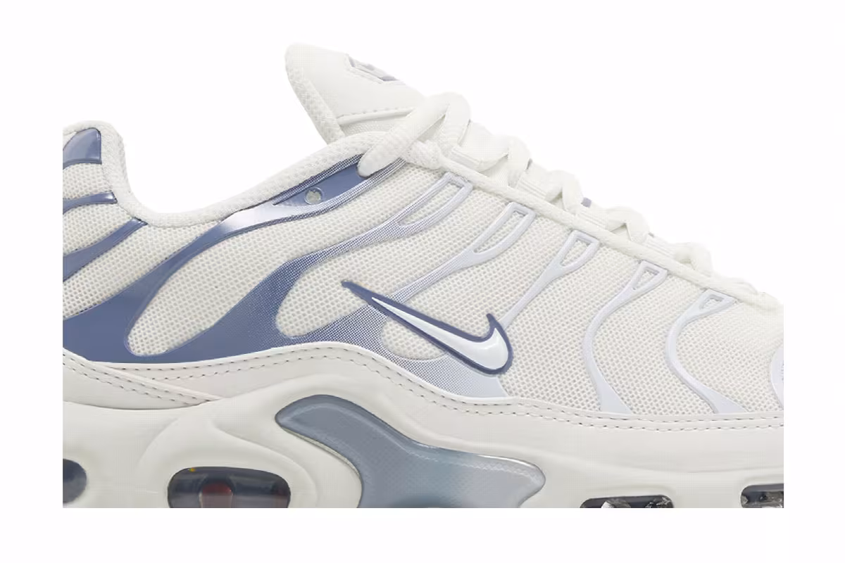 Nike Women's Air Max Plus Ashen Slate, view 3