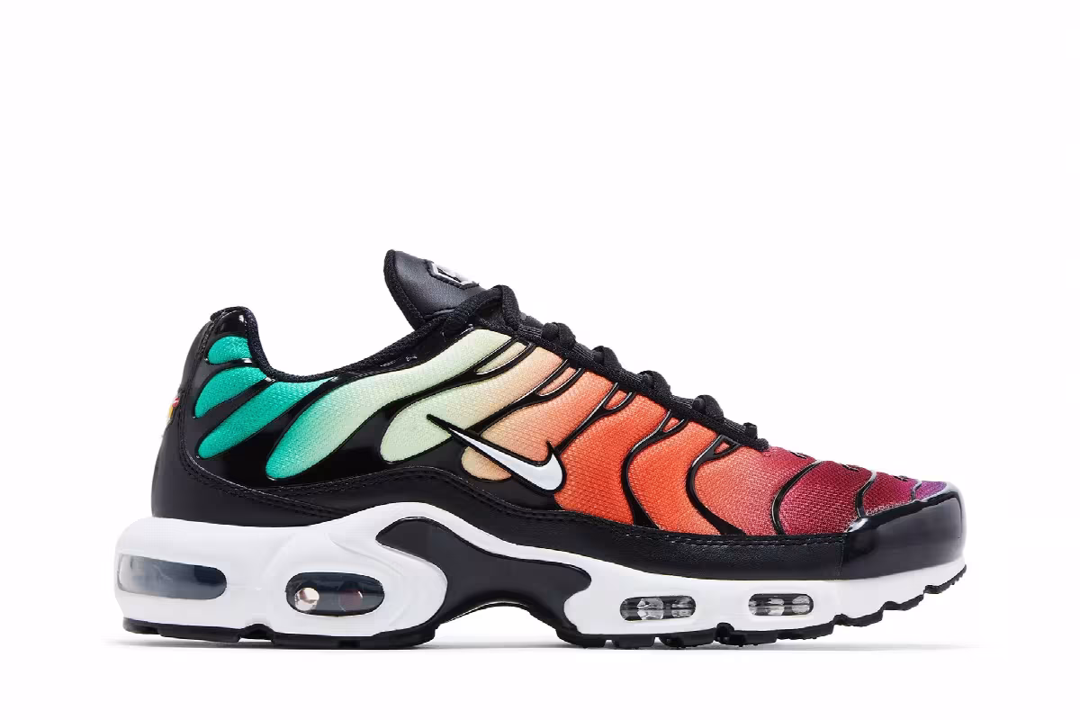 Nike Women's Air Max Plus Rainbow, view 2