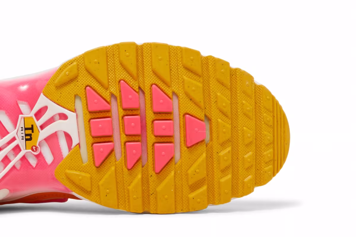 Nike Women's Air Max Plus Sunrise, view 6