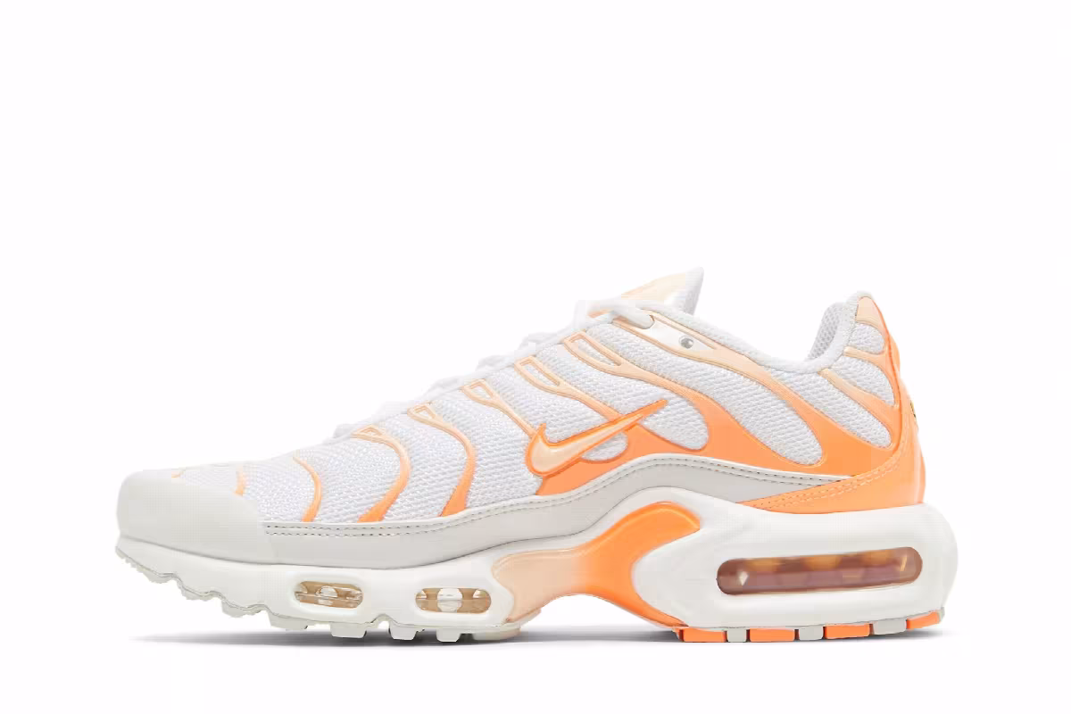 Nike Women's Air Max Plus White Atomic Orange, view 4