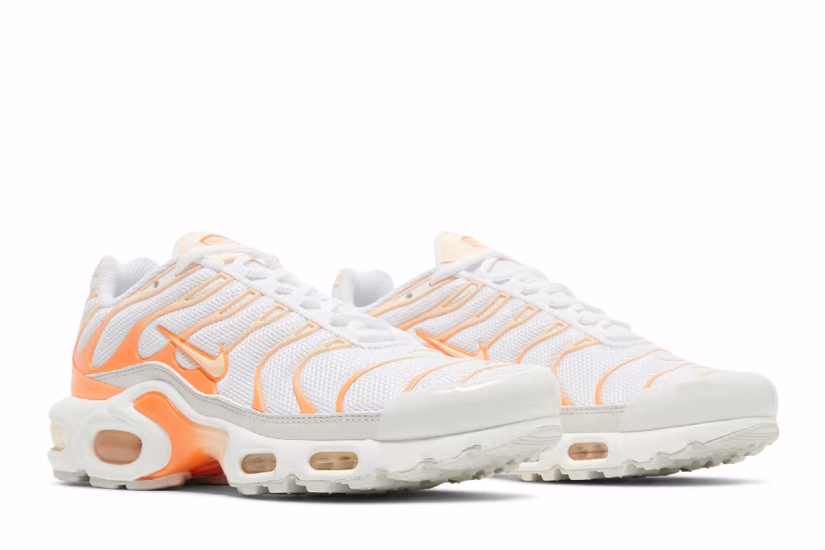 Nike Women's Air Max Plus White Atomic Orange, view 9