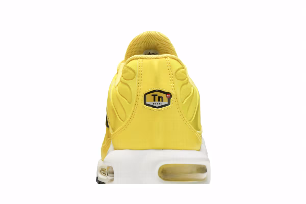 Nike Women's Air Max Plus TN Chrome Yellow, view 8