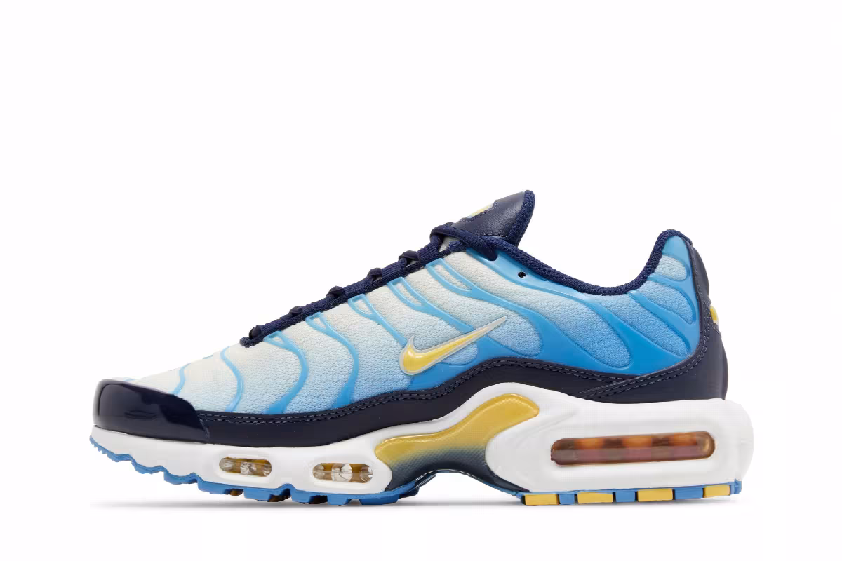 Nike Women's Air Max Plus University Blue Topaz Gold, view 4