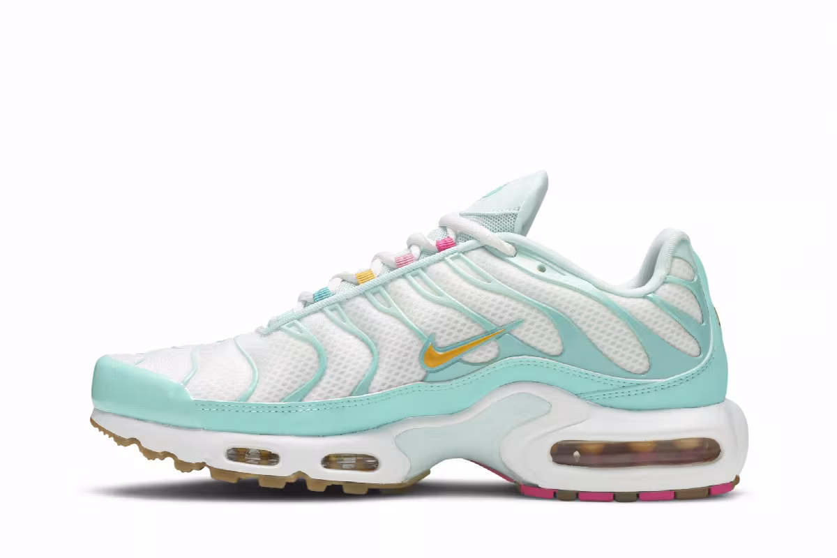 Nike Women's Air Max Plus Teal Twist, view 4