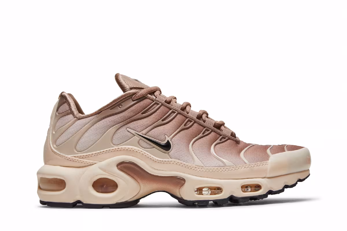 Nike Women's Air Max Plus Guava Ice, view 2