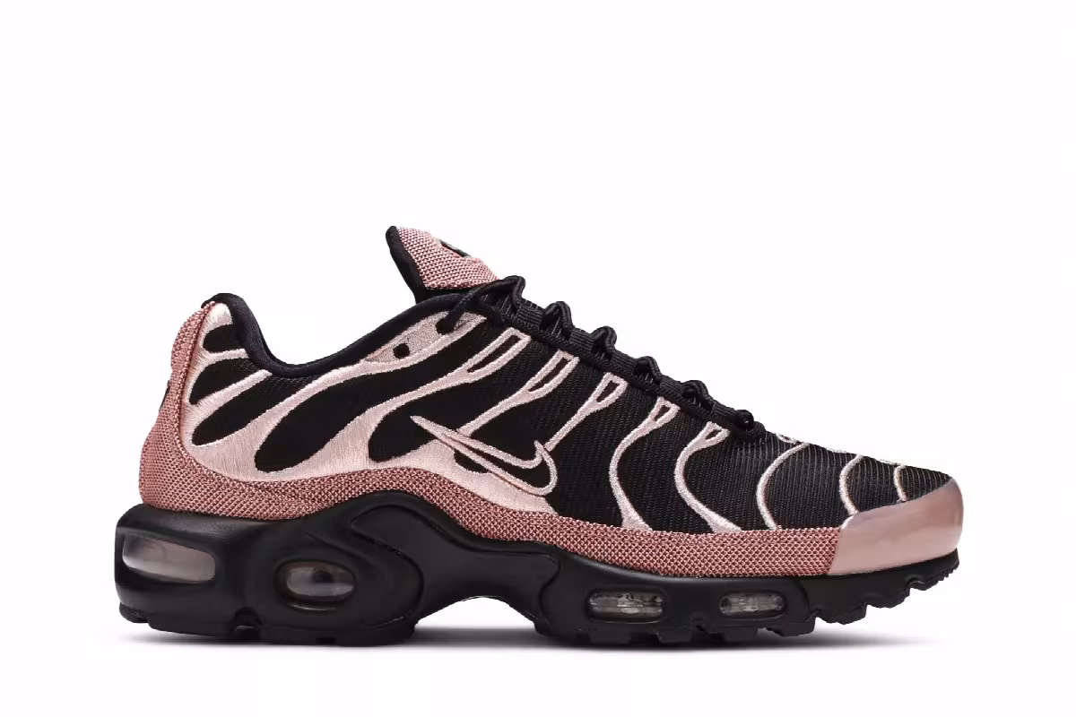 Nike Women's Air Max Plus Premium Black Rose Gold, view 2
