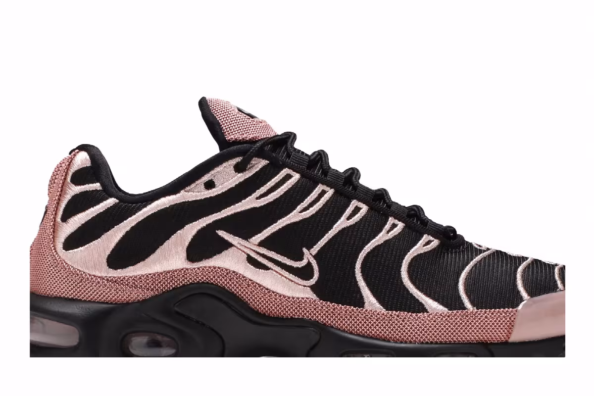 Nike Women's Air Max Plus Premium Black Rose Gold, view 3