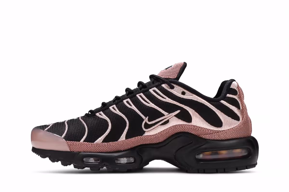 Nike Women's Air Max Plus Premium Black Rose Gold, view 4