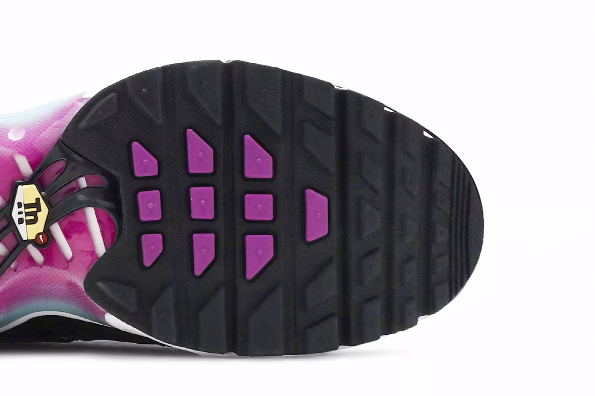 Nike Air Max Plus GS Aurora Hyper Violet, view 6