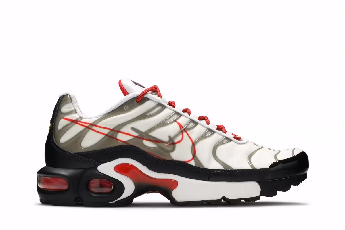 Nike Air Max Plus GS Script Swoosh, view 2