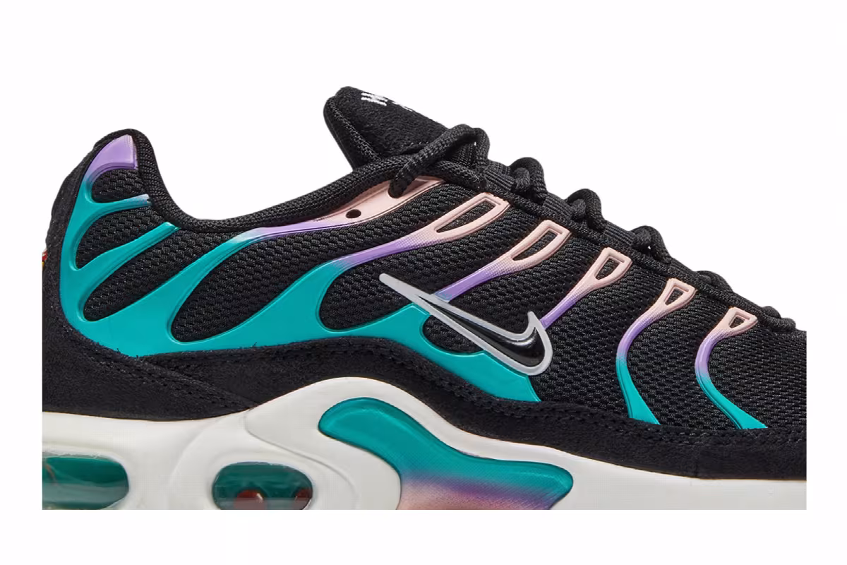 Air Max Plus GS Have A Nike Day, view 3