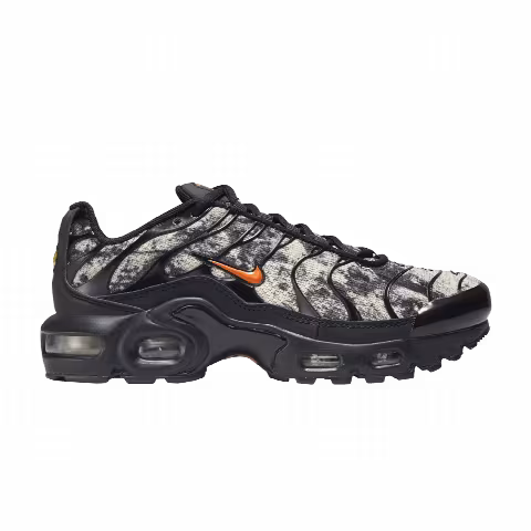 Nike Air Max Plus GS 'Black Orange Camo'