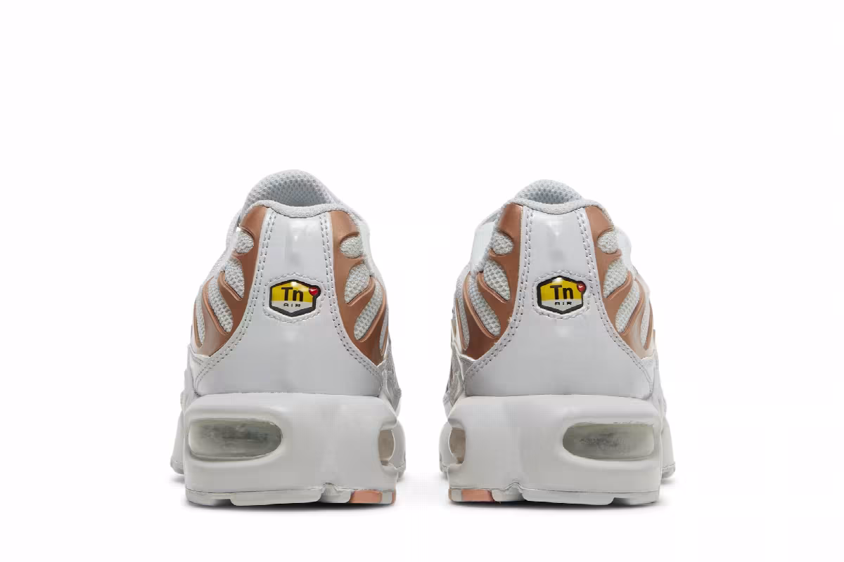 Nike Air Max Plus GS Pure Platinum, view 7