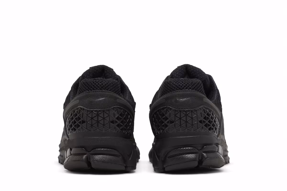 Nike Air Zoom Vomero 5 Triple Black, view 7