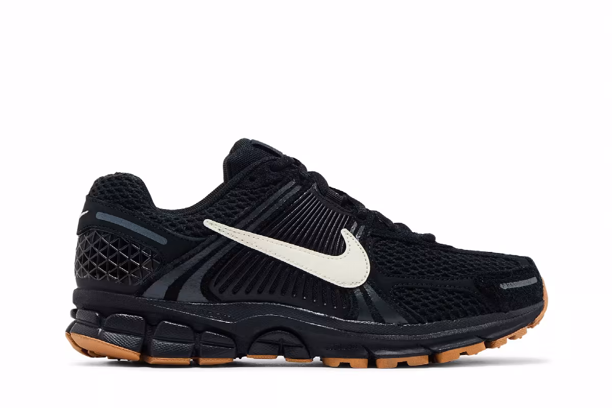 Nike Air Zoom Vomero 5 Black Gum, view 2