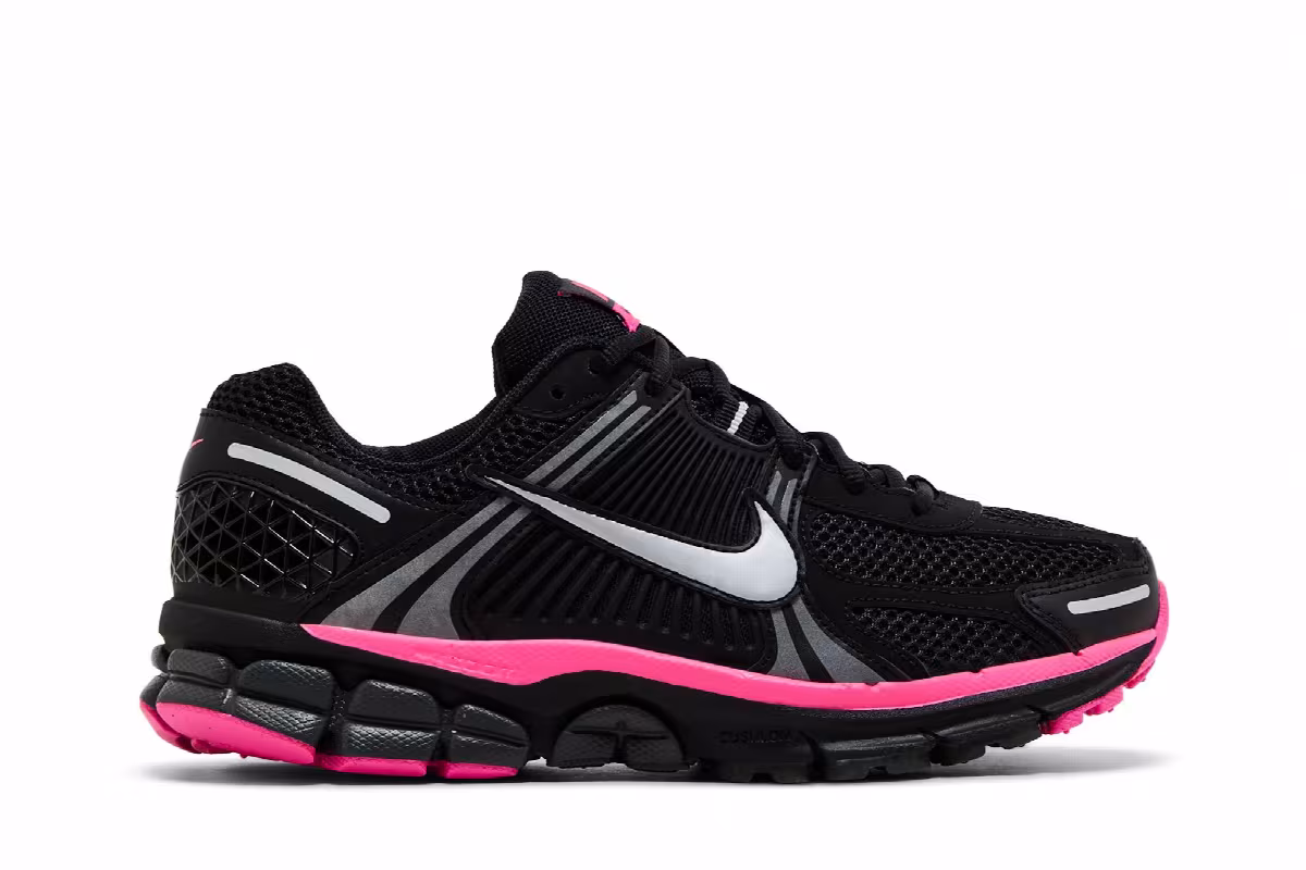 Nike Air Zoom Vomero 5 Black Pink Blast, view 2