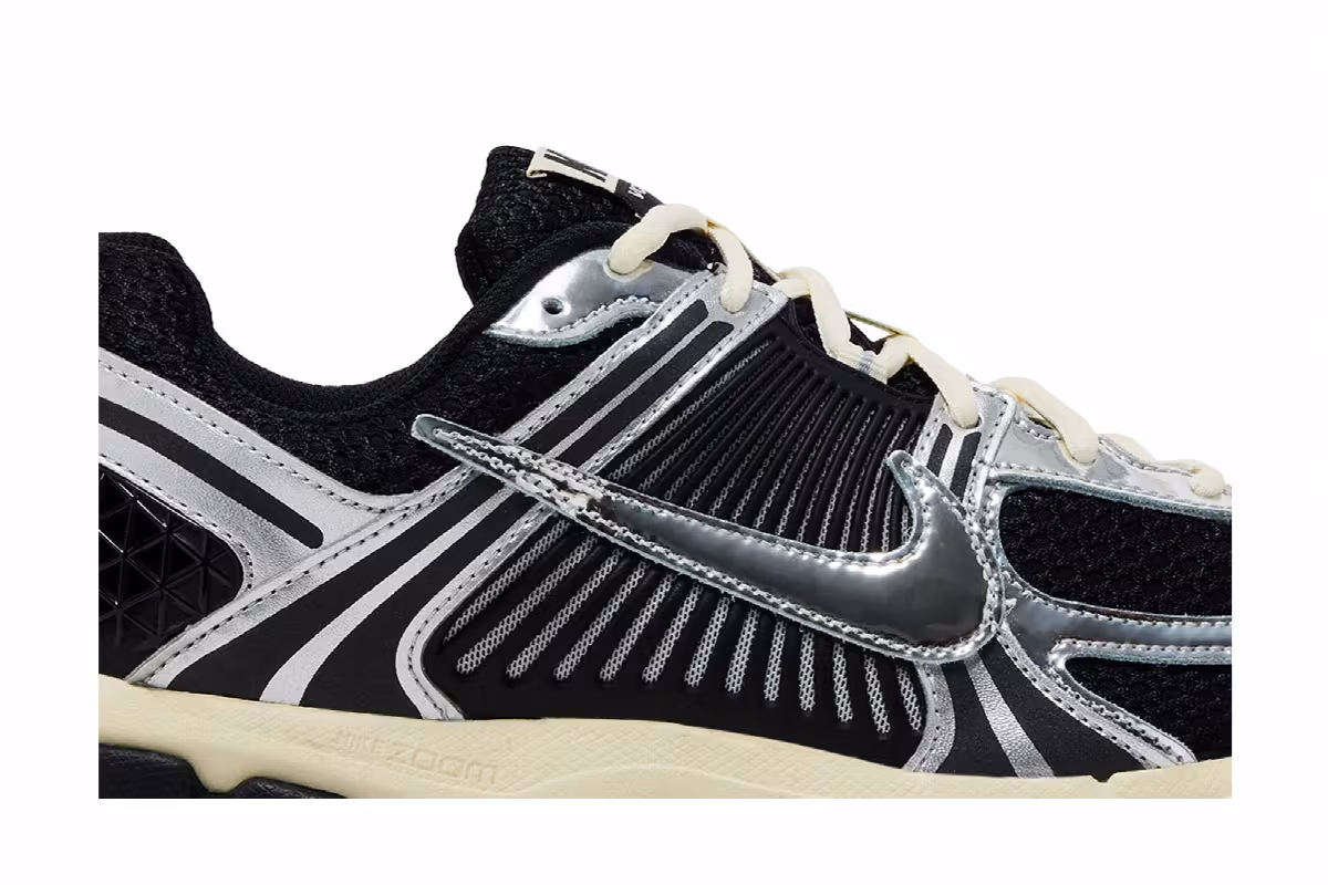 Nike Air Zoom Vomero 5 Black Chrome White, view 3