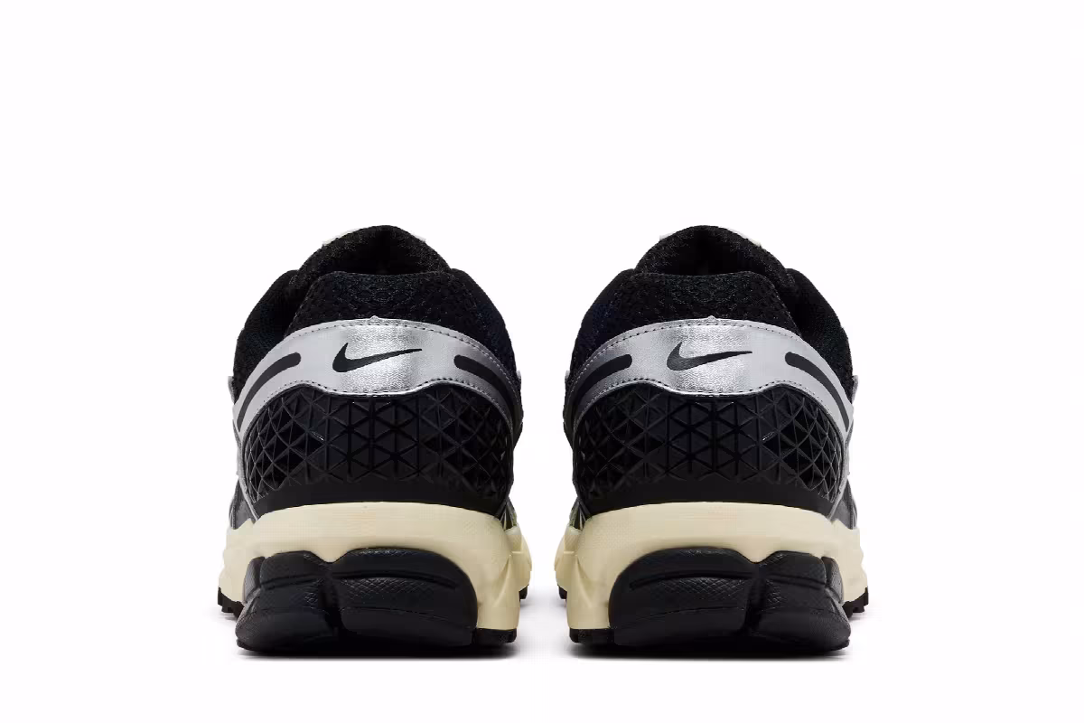Nike Air Zoom Vomero 5 Black Chrome White, view 7