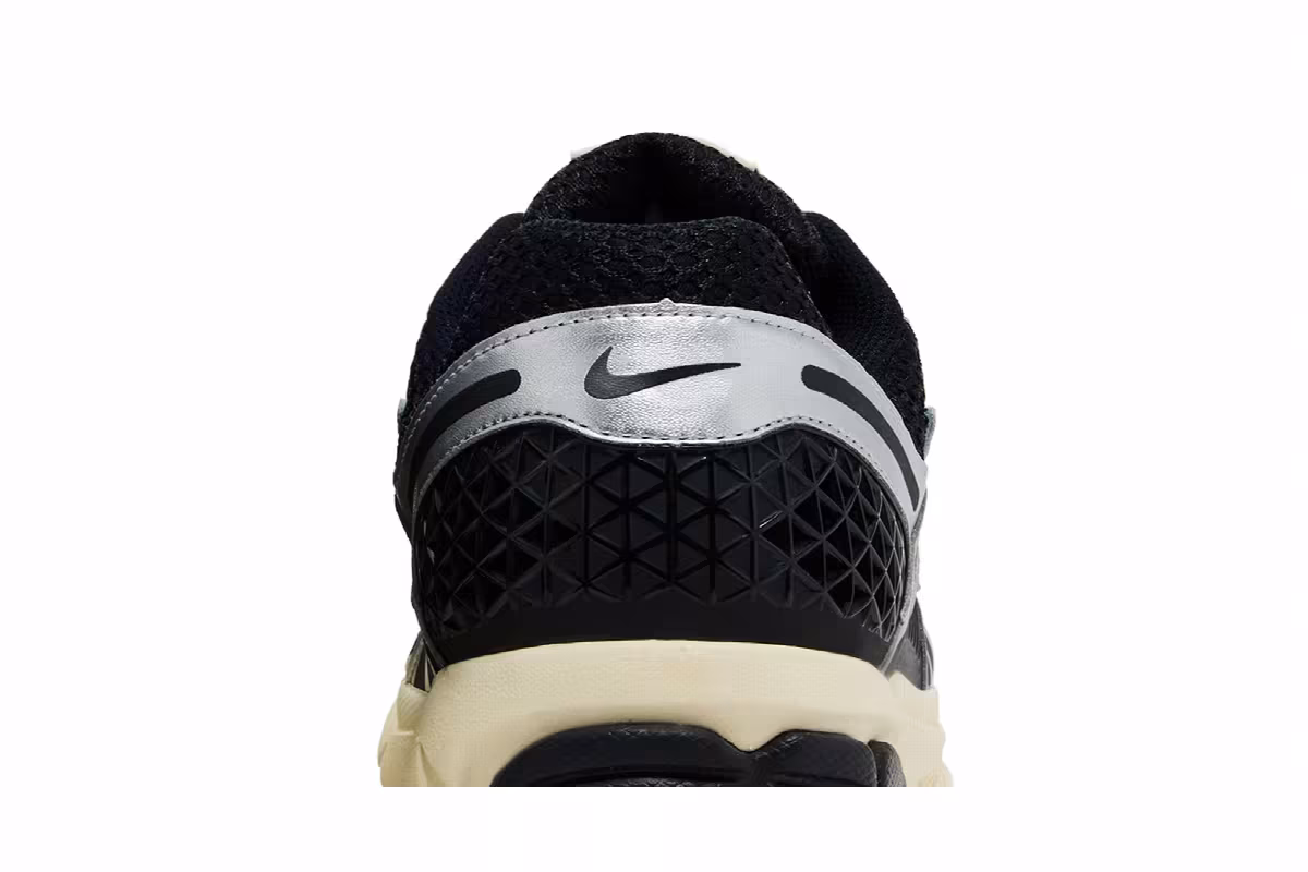 Nike Air Zoom Vomero 5 Black Chrome White, view 8
