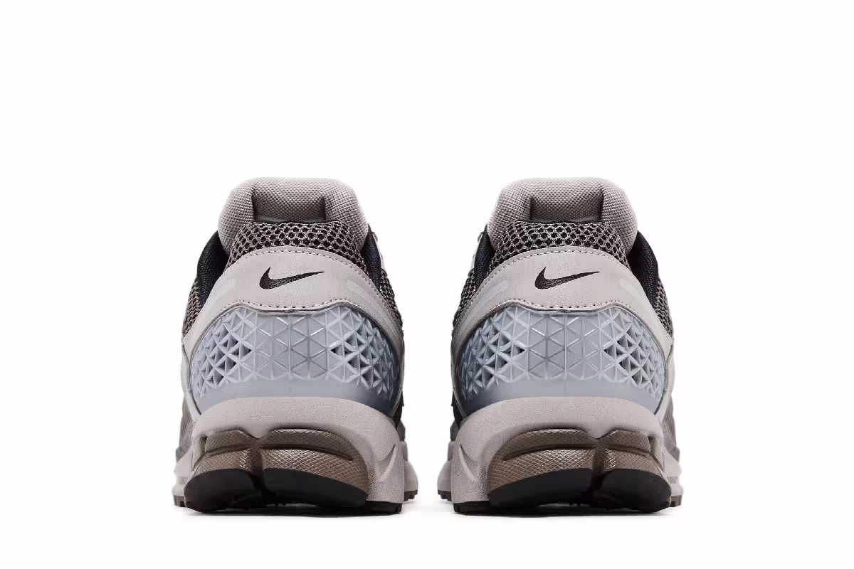 Nike Air Zoom Vomero 5 Dark Violet Ore, view 7