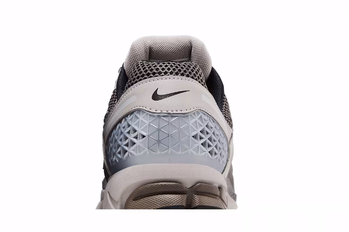 Nike Air Zoom Vomero 5 Dark Violet Ore, view 8