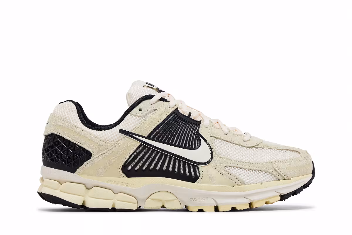 Nike Air Zoom Vomero 5 Alabaster Black, view 2