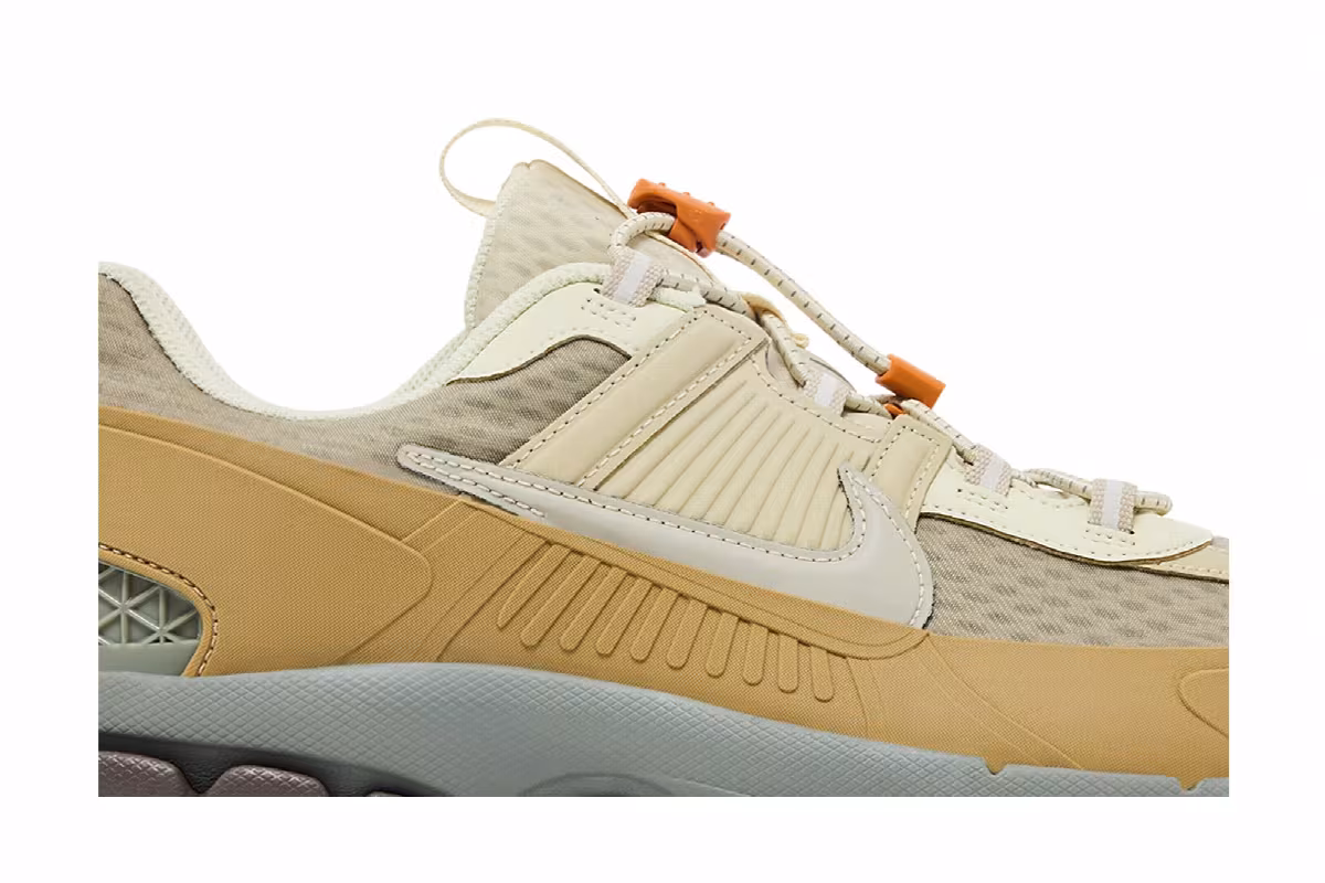 Nike Zoom Vomero 5 Roam Running Poets, view 3