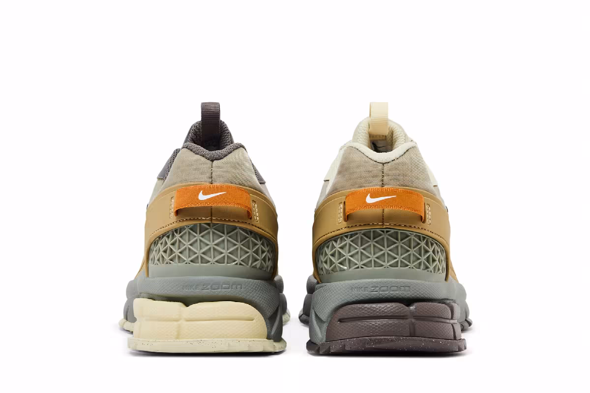 Nike Zoom Vomero 5 Roam Running Poets, view 7
