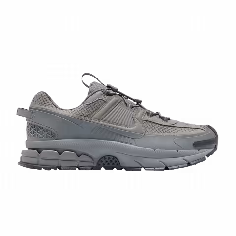 Nike Zoom Vomero 5 Roam 'Metallic Platinum'