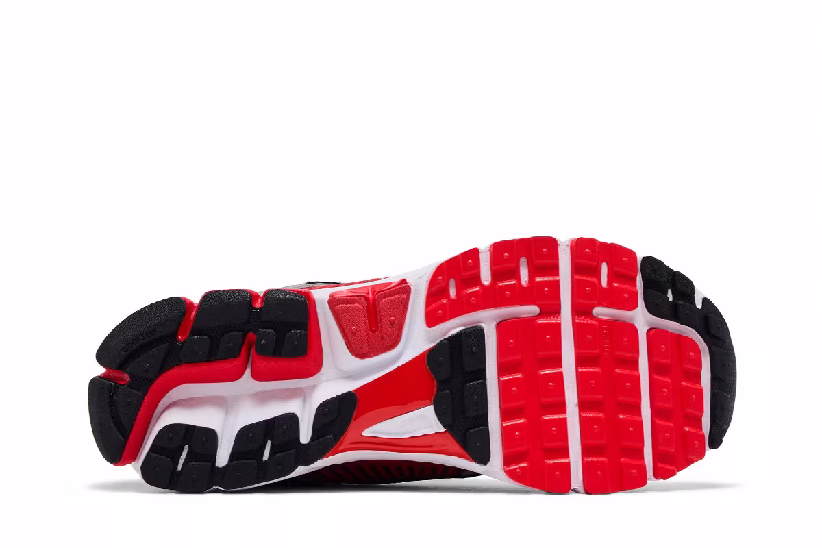Nike Air Zoom Vomero 5 Bright Crimson Metallic Silver, view 5