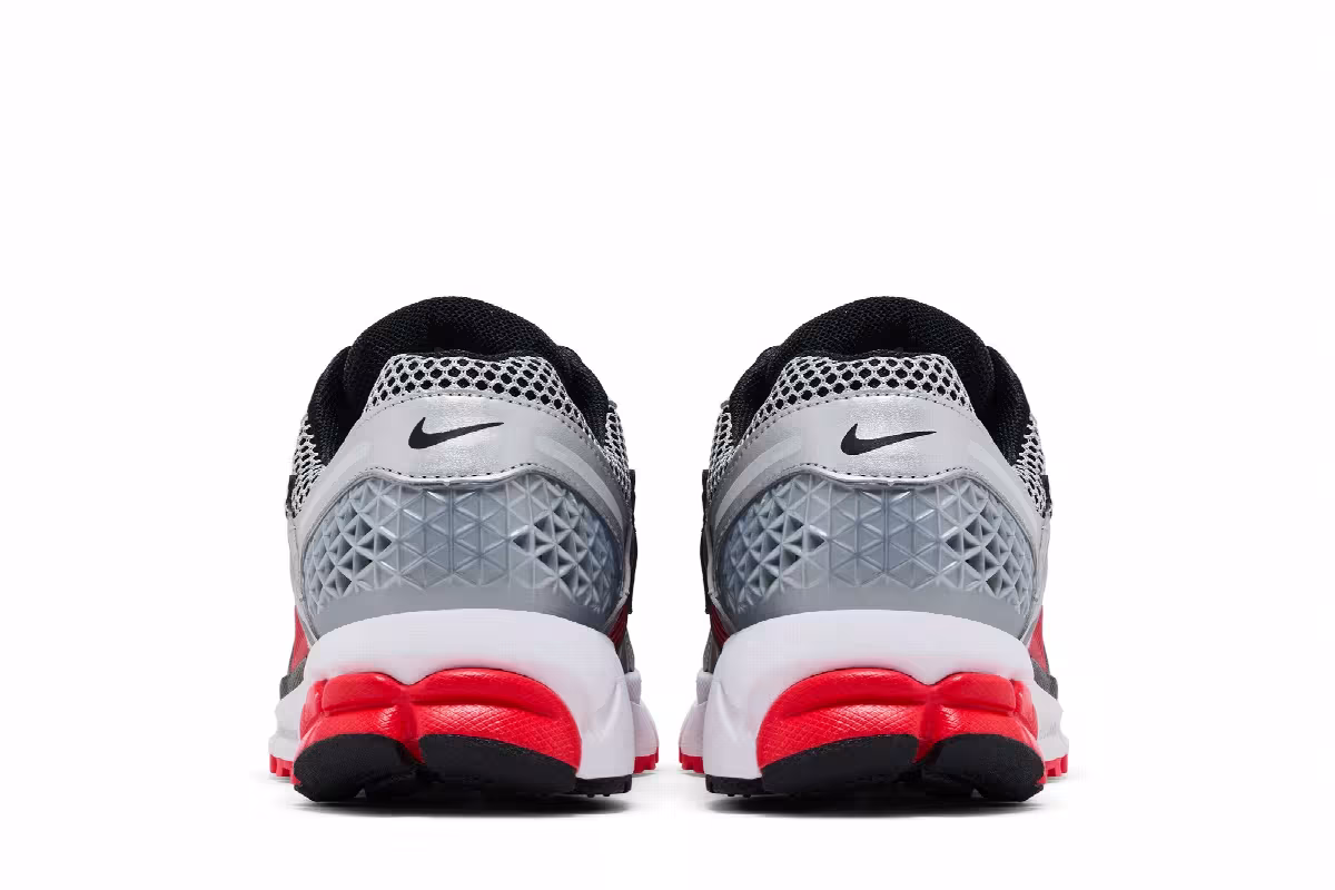 Nike Air Zoom Vomero 5 Bright Crimson Metallic Silver, view 7