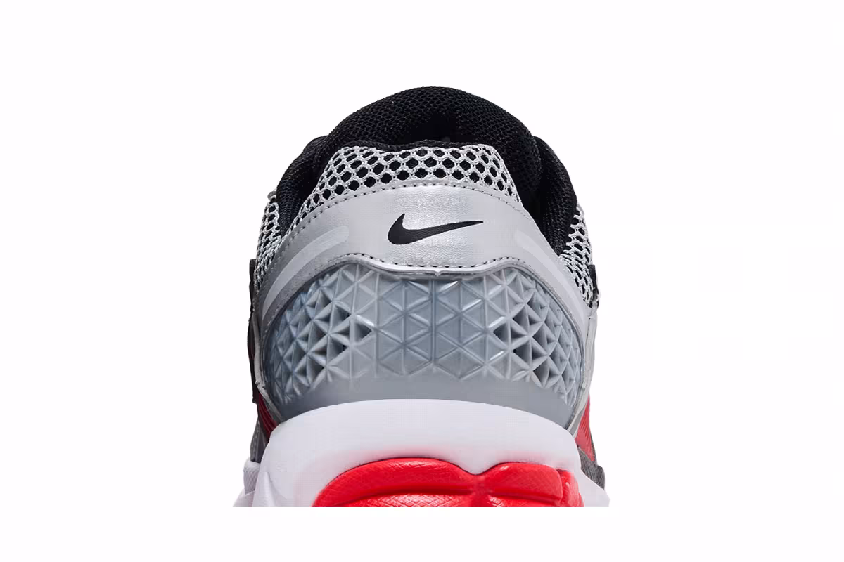 Nike Air Zoom Vomero 5 Bright Crimson Metallic Silver, view 8