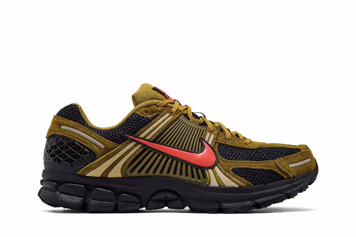 Nike Air Zoom Vomero 5 Olive Picante Red, view 2