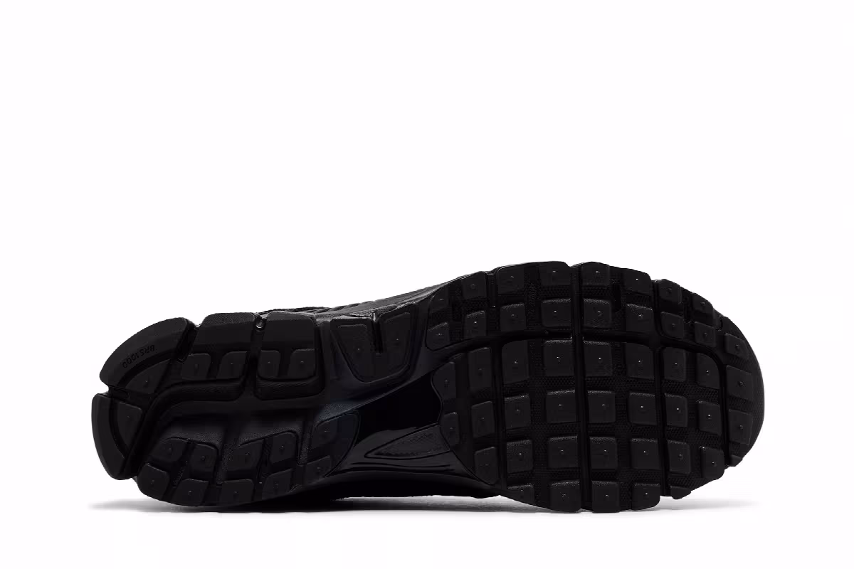 Nike Air Zoom Vomero 5 Black Anthracite, view 5