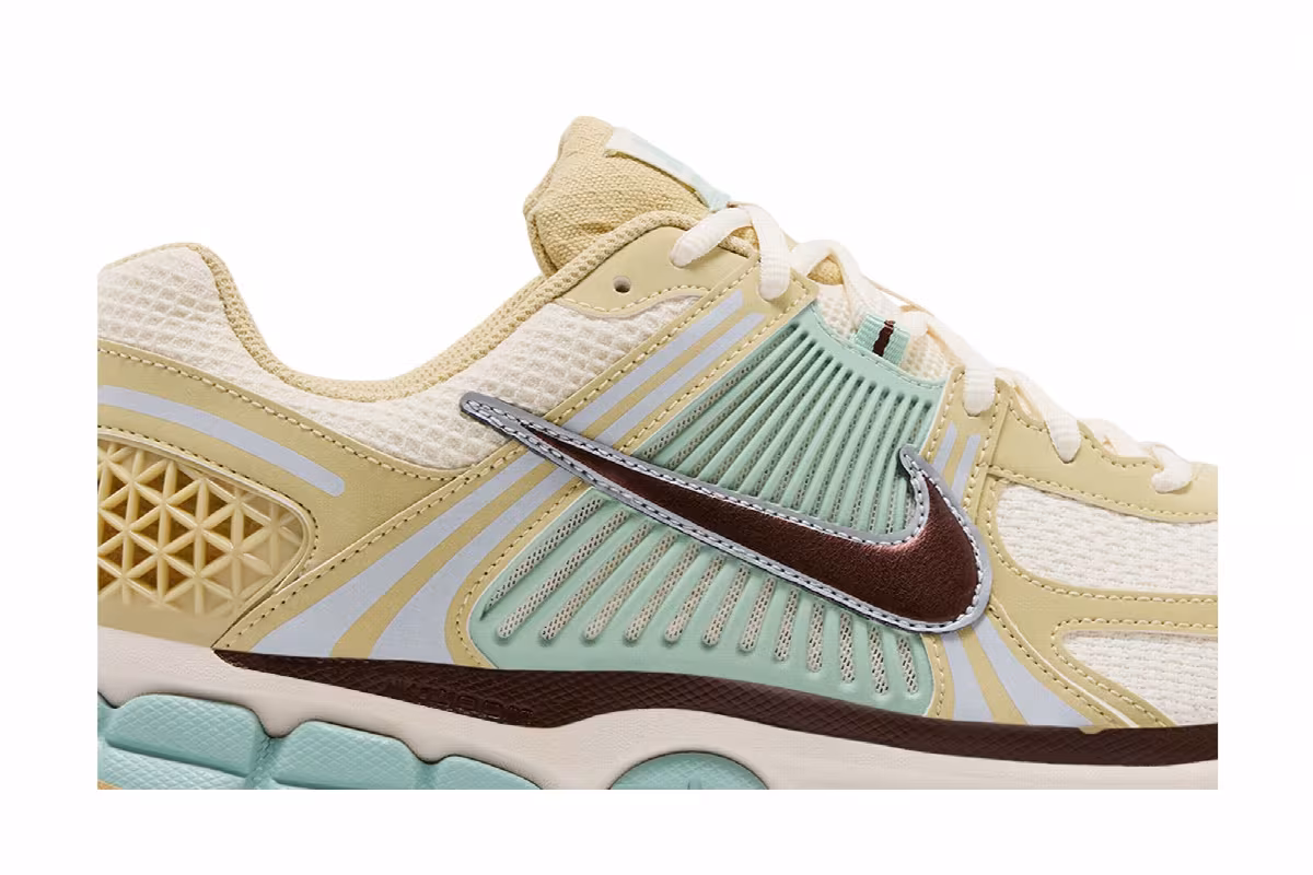 Nike Air Zoom Vomero 5 Team Gold Seafoam, view 3