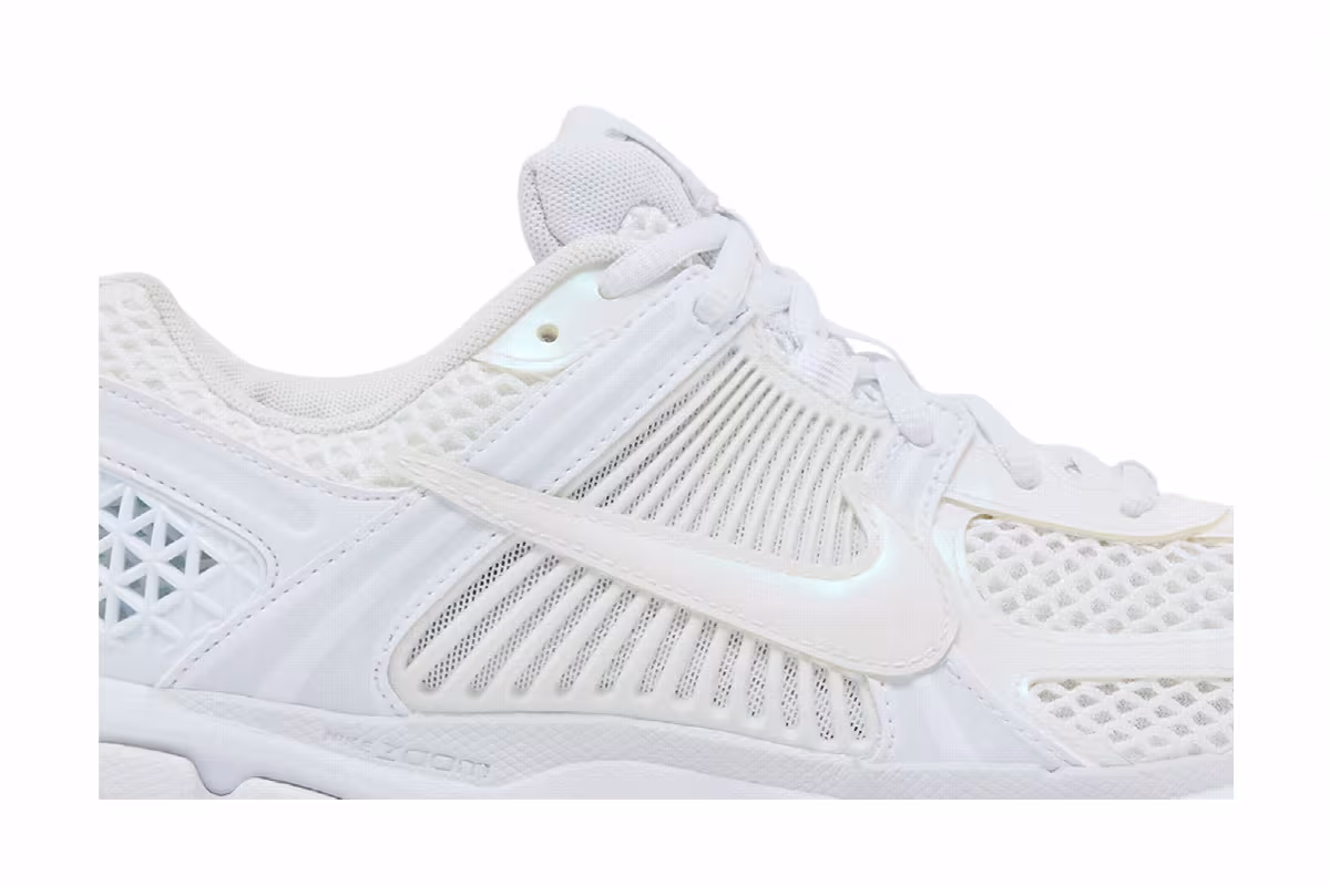 Nike Women's Air Zoom Vomero 5 Triple White, view 3