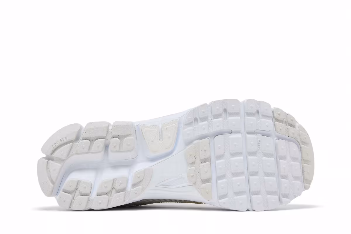 Nike Women's Air Zoom Vomero 5 Triple White, view 5