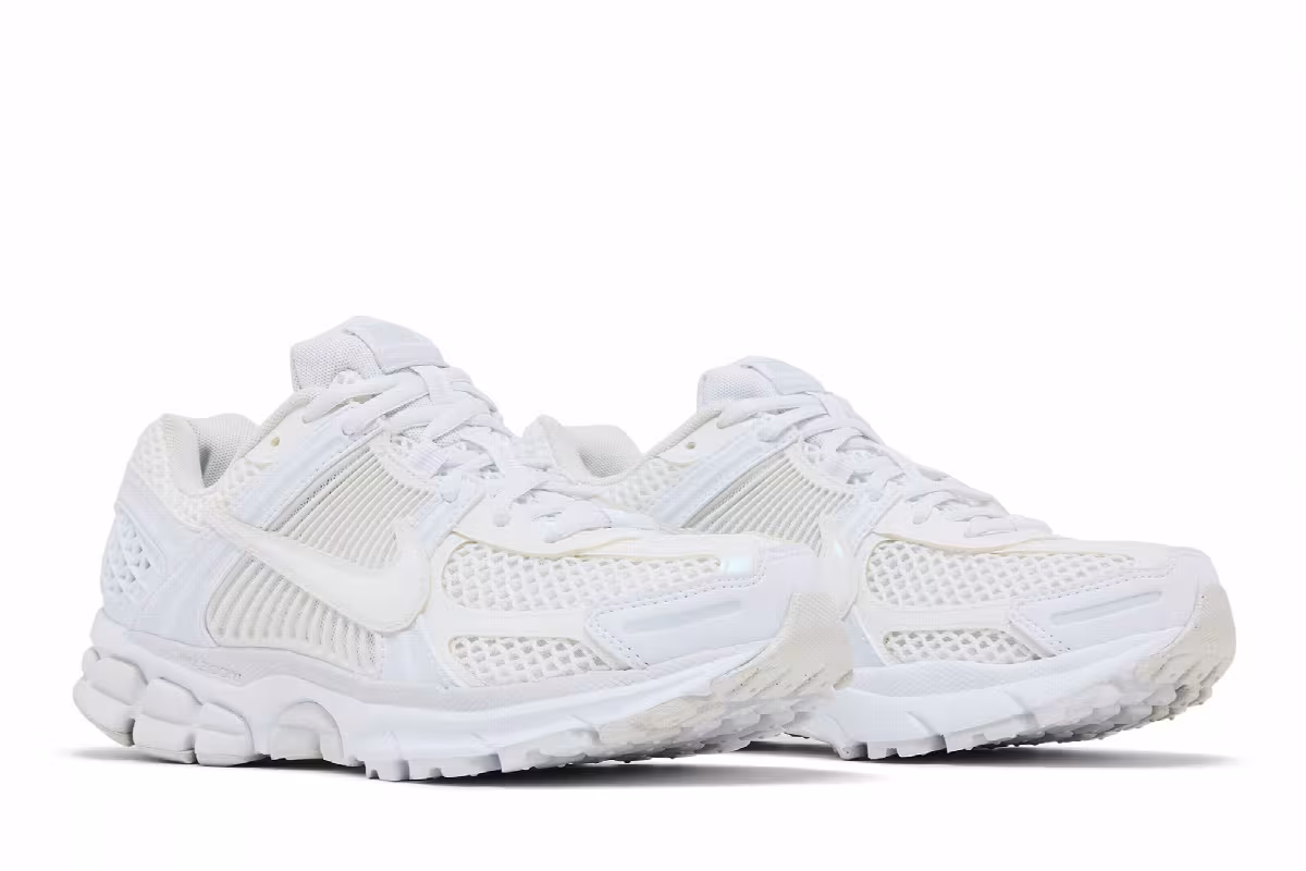 Nike Women's Air Zoom Vomero 5 Triple White, view 9