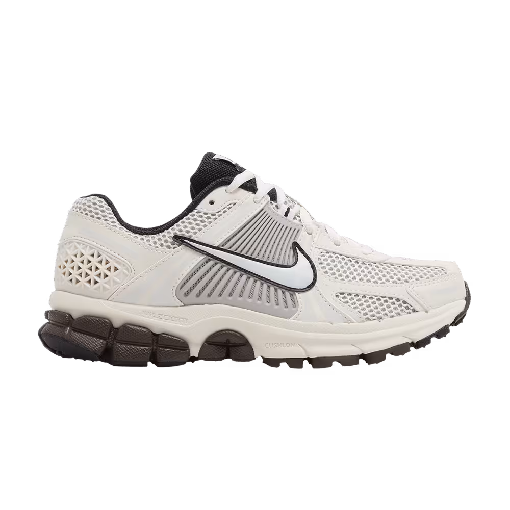 Nike Women's Air Zoom Vomero 5 Phantom