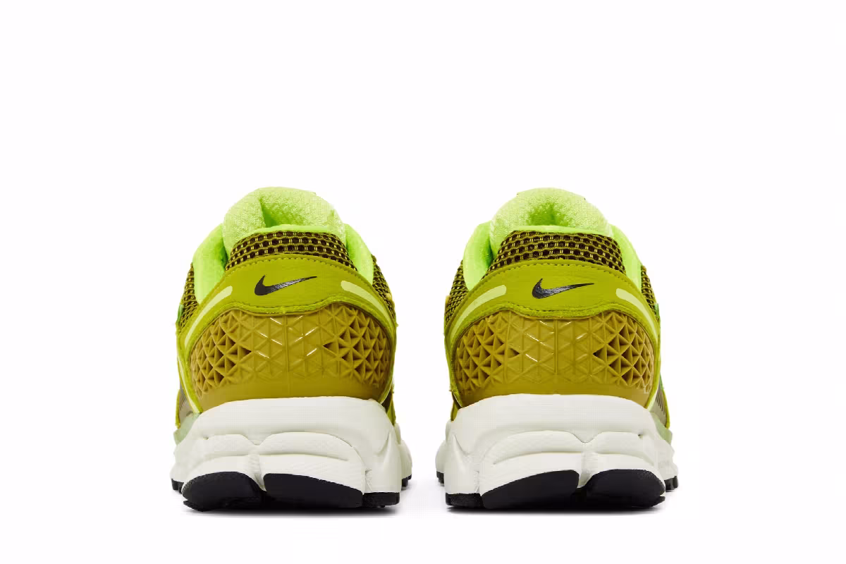 Nike Women's Air Zoom Vomero 5 Olive Flak, view 7