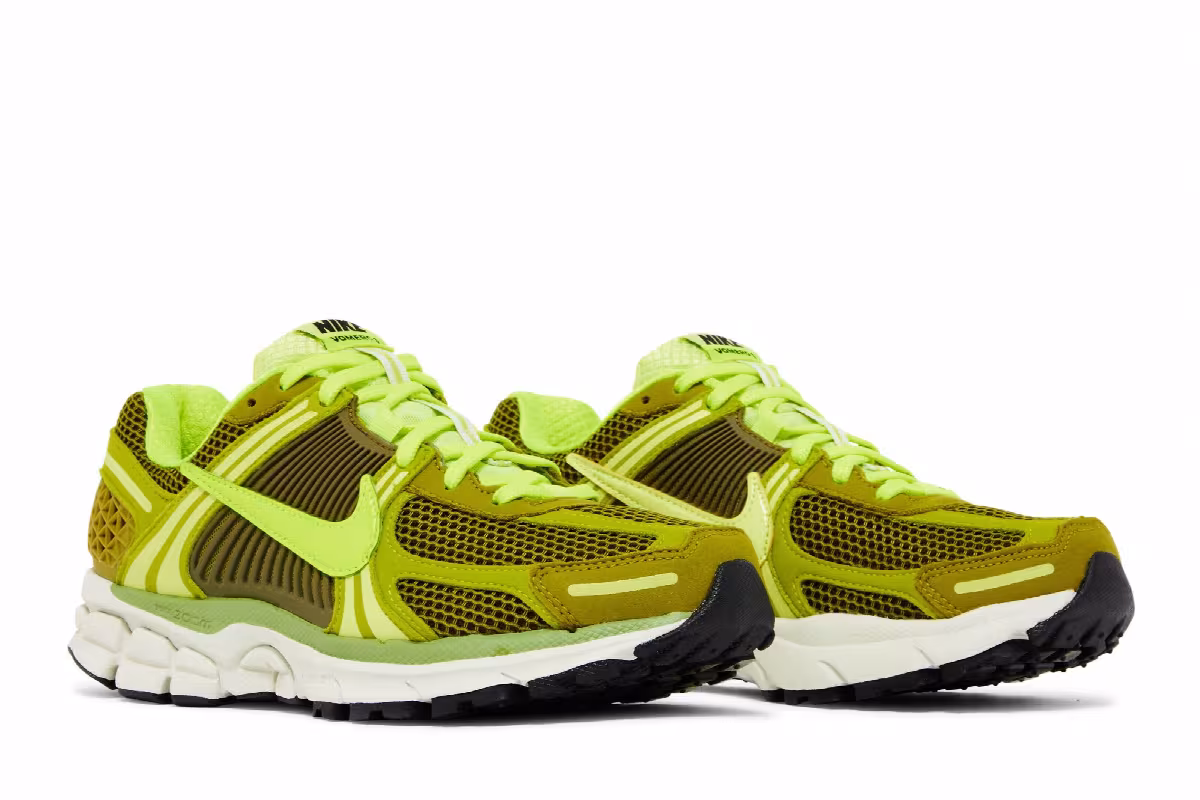 Nike Women's Air Zoom Vomero 5 Olive Flak, view 9