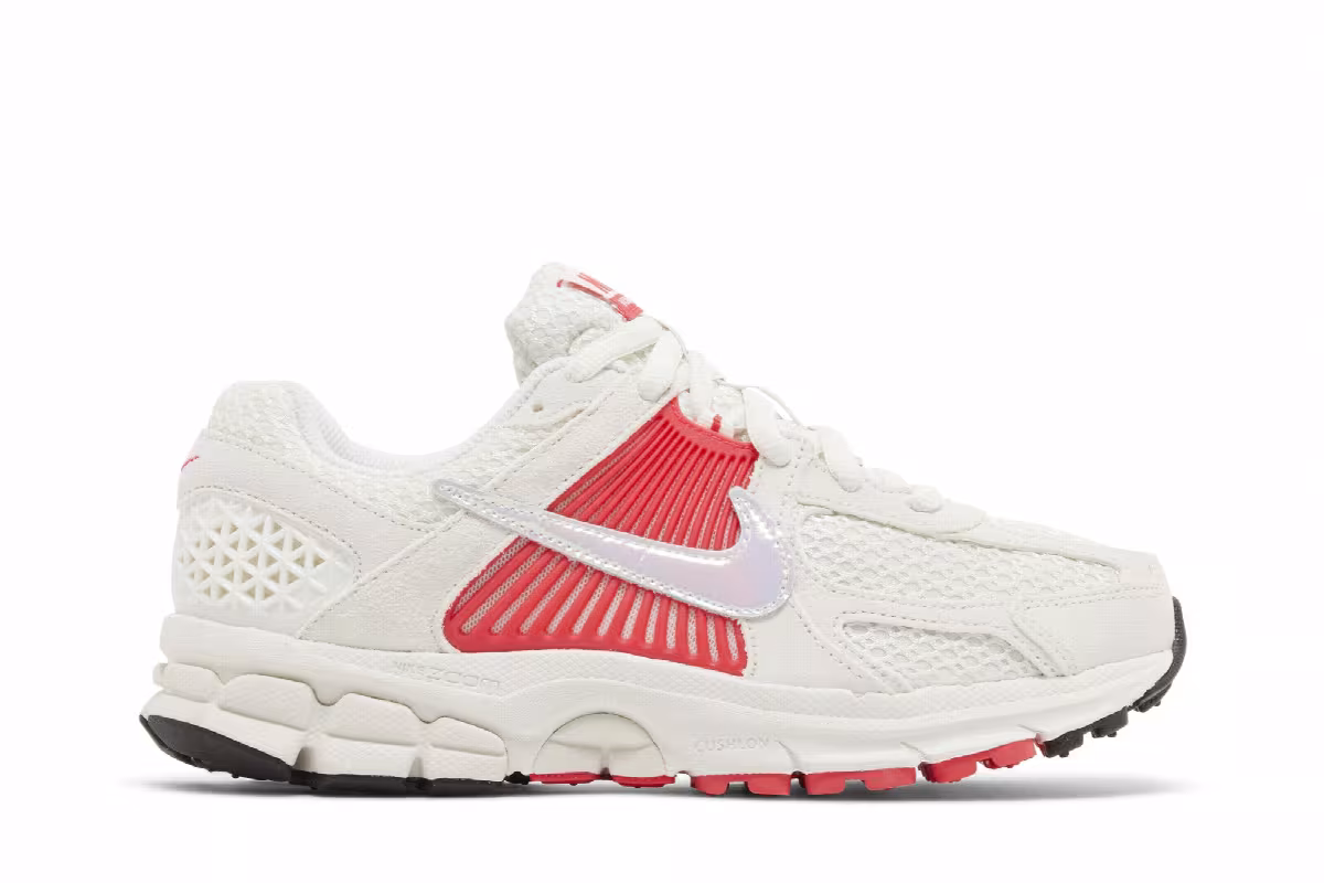 Nike Women's Air Zoom Vomero 5 Sail Siren Red, view 2
