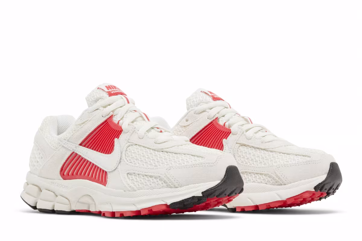 Nike Women's Air Zoom Vomero 5 Sail Siren Red, view 9